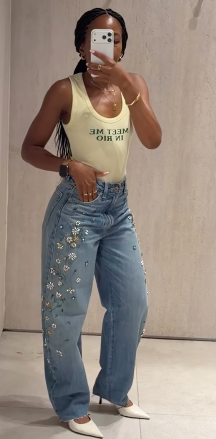 EMBROIDERED BARREL JEANS