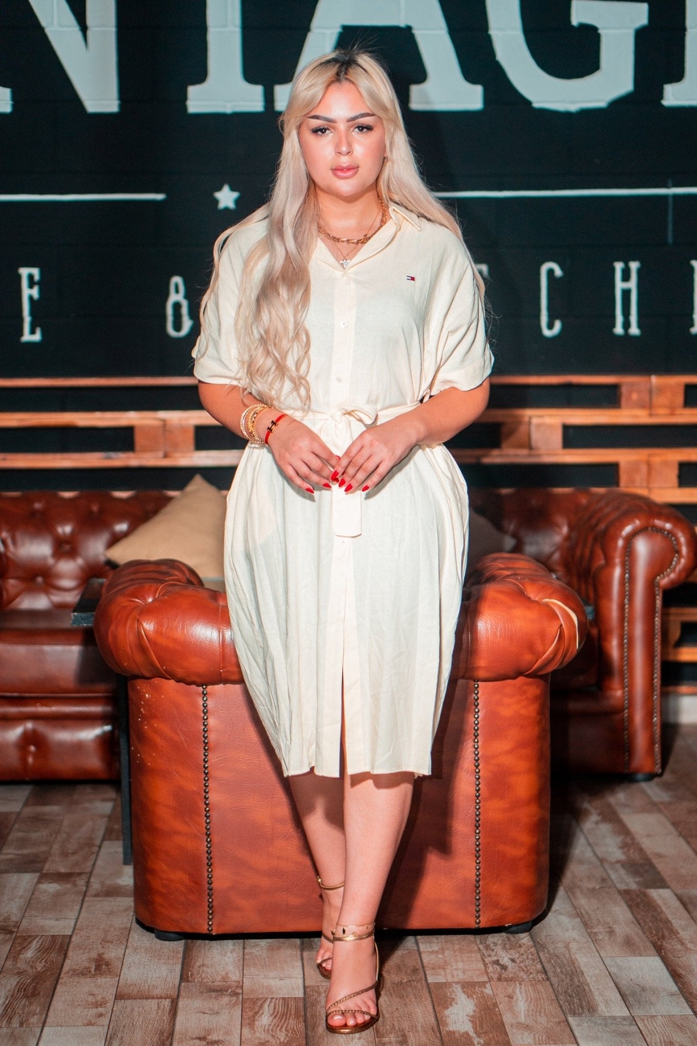 Robe chemise en lin 100% – Élégance naturelle - LelaModa.