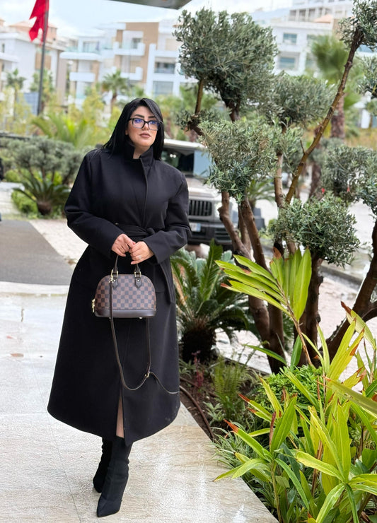 Manteau Noir Long Oversize Femme – avec Ceinture
